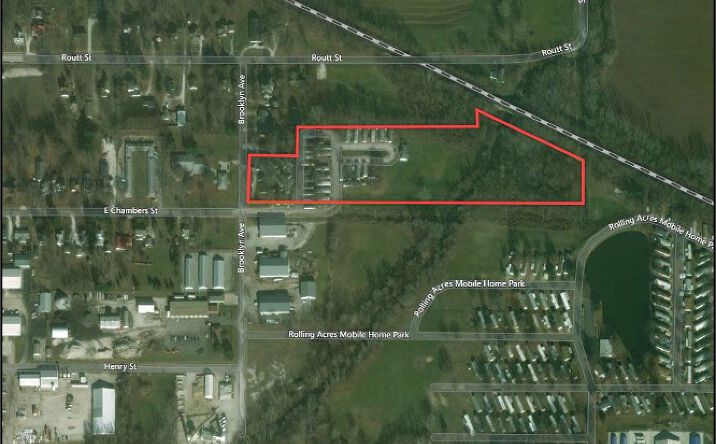 Pictures of Mobile Home Park property located at 544 Brooklyn Ave, Jacksonville, IL 62650 for sales - image #1