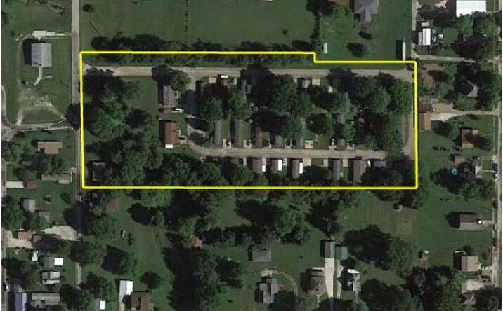 Pictures of Mobile Home Park property located at 200 West St, Woodson, IL 62695 for sales - image #1