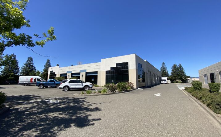 Pictures of Industrial, Office property located at 5793 Skylane Blvd, Windsor, CA 95491 for sales - image #1