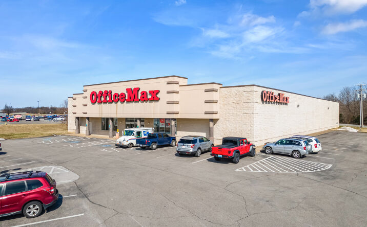 Pictures of Retail property located at 190 Clinic Dr, Hopkinsville, KY 42240 for sales - image #1