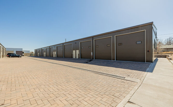 Pictures of Industrial property located at 560 S Ames St, Lakewood, CO 80226 for sales - image #1