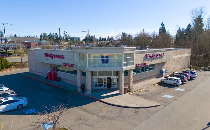 Pictures of Retail property located at 13110 Bothell Everett Hwy, Everett, WA 98208 for sales - image #1