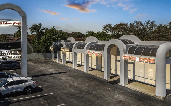 Pictures of Retail, Mixed Use, Self Storage property located at 1110 E Bay Dr, Largo, FL 33770 for sales - image #1