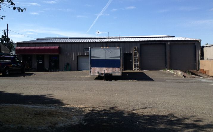 Pictures of Industrial, Mixed Use, Office, Retail property located at 2166 Wayside Terrace NE, Salem, OR 97301 for sales - image #1