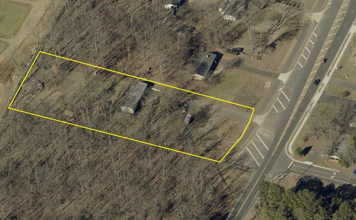 Pictures of Land property located at 8032 Devlin Rd, Linton Hall, VA 20136 for sales - image #1