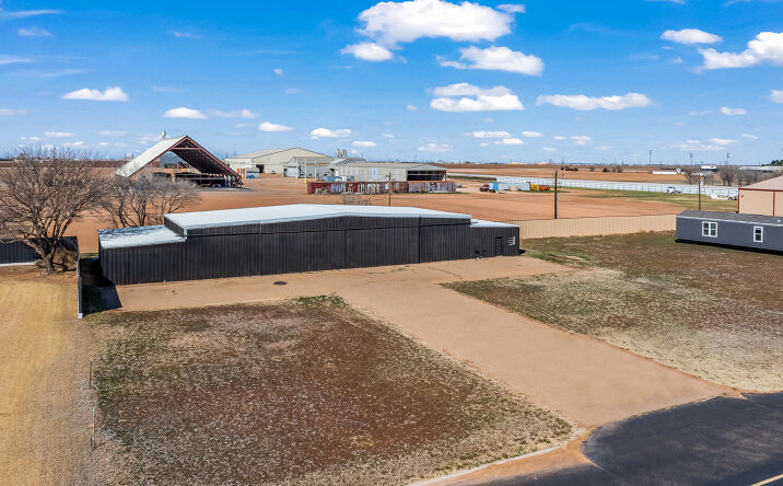 Pictures of Special Purpose property located at 1813 E Private Rd 7330, Lubbock, TX 79404 for sales - image #1