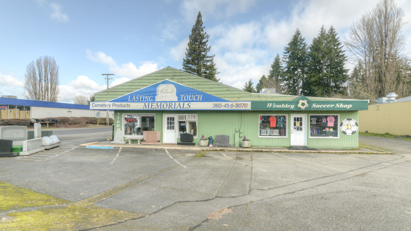 Pictures of Retail property located at 3700 Pacific Ave SE, Olympia, WA 98501 for sales - image #1