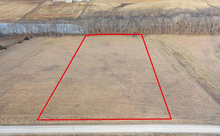 Pictures of Land property located at Lot 4 195th Street, Leavenworth, KS 66048 for sales - image #1