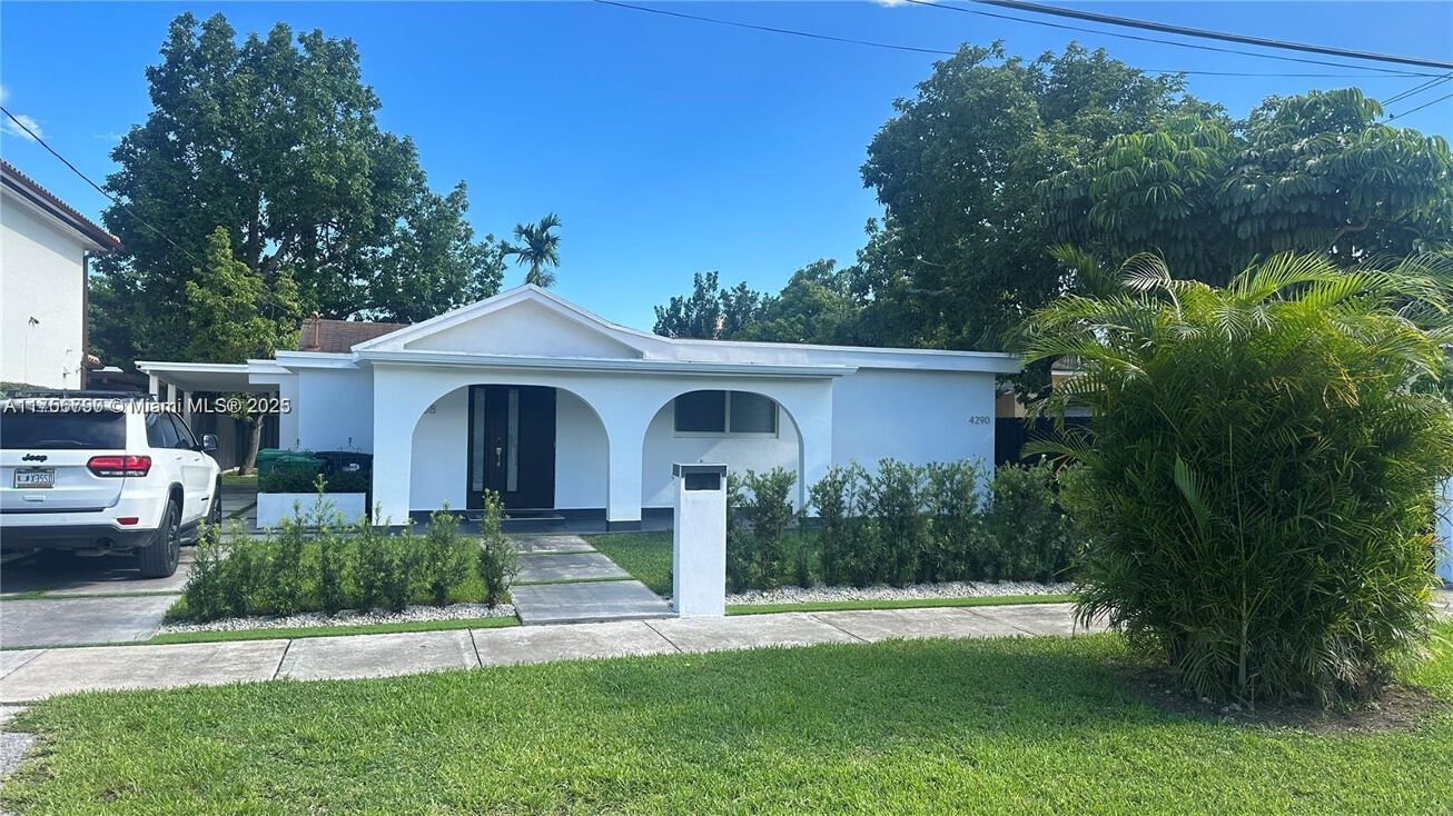 Pictures of Multifamily property located at 4288 SW 9th St, Miami, FL 33134 for sales - image #1