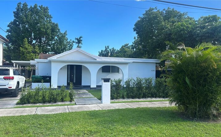 Pictures of Multifamily property located at 4288 SW 9th St, Miami, FL 33134 for sales - image #1