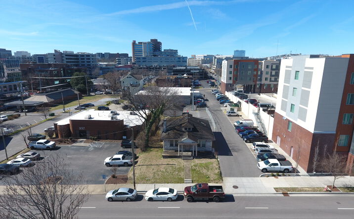 Pictures of Land, Office, Retail property located at 341 21st Ave N, Nashville, TN 37203 for sales - image #1