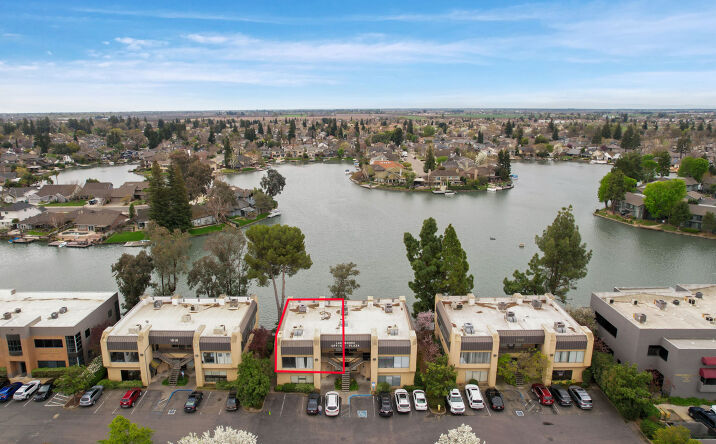 image of property at 1820 W KETTLEMAN LN # A1 Lodi CA 95242