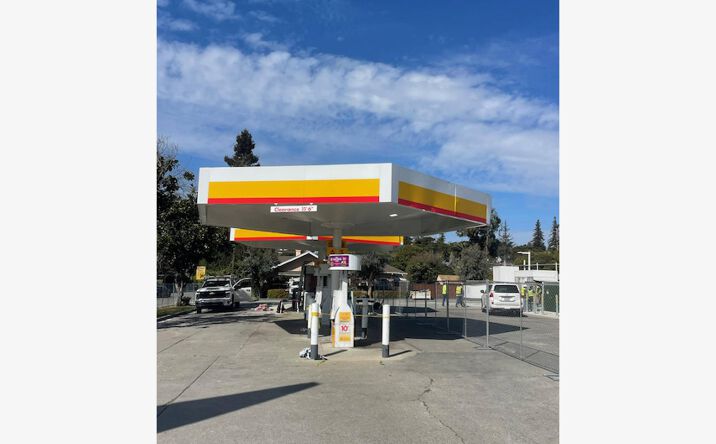 Pictures of Business for Sale, Retail property located at 2120 Montana St, Oakland, CA 94602 for sales - image #1