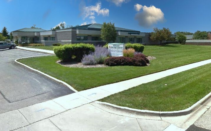 Pictures of Office property located at 4209 W Shamrock Ln, McHenry, IL 60050 for sales - image #1