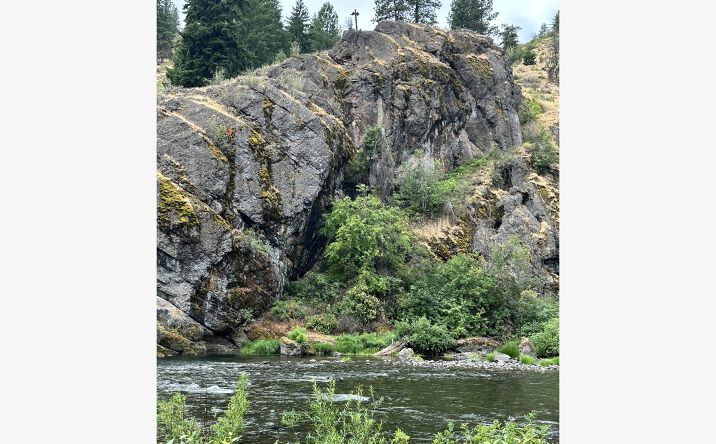 Pictures of Retail, Hospitality, Mixed Use, Special Purpose, Business for Sale property located at 15070 WA-410, Naches, WA 98937 for sales - image #1