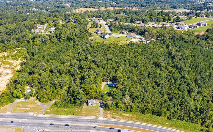 Pictures of Mixed Use property located at 27 Templin Hills Ln ( Cloud Springs Rd ), Ringgold, GA 30736 for sales - image #1