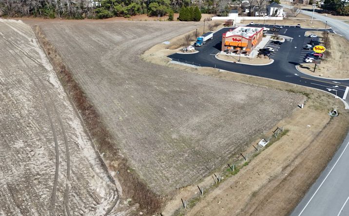 Pictures of Land property located at Bragaw Ln, Chocowinity, NC 27817 for sales - image #1