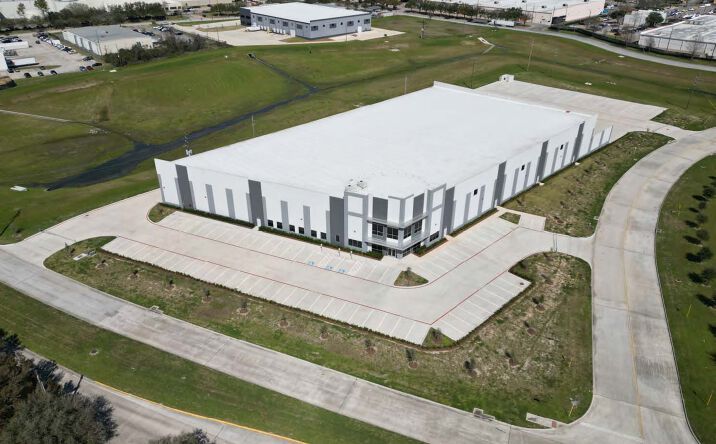 Pictures of Industrial property located at 10450 Greens Crossing Blvd, Houston, TX 77038 for sales - image #1