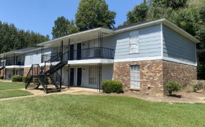 Pictures of Multifamily property located at 2750 N Siwell Rd, Jackson, MS 39212 for sales - image #1