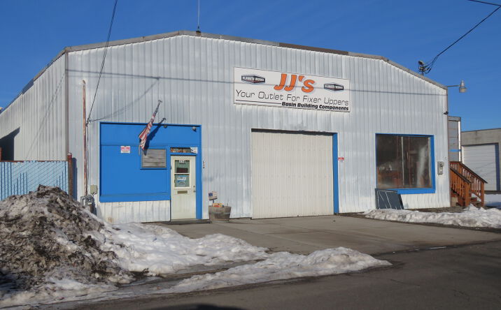 Pictures of Industrial property located at 534 Market St, Klamath Falls, OR 97601 for sales - image #1