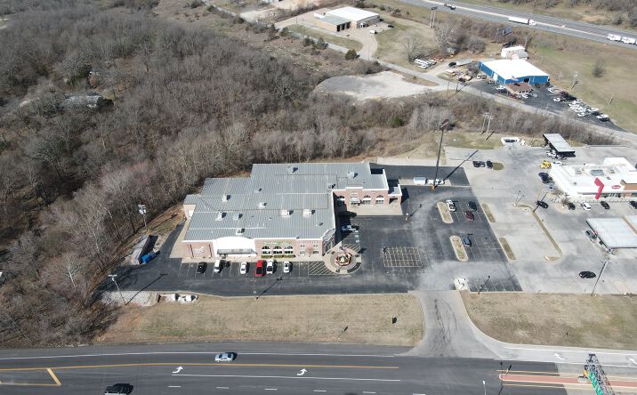 Pictures of Mixed Use, Office, Retail, Special Purpose property located at 5014 S Main St, Joplin, MO 64804 for sales - image #1