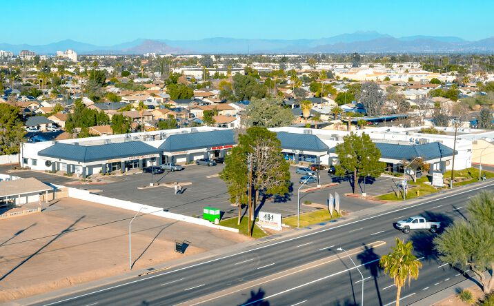 Pictures of Retail property located at 706 W Southern Ave, Mesa, AZ 85210 for sales - image #1