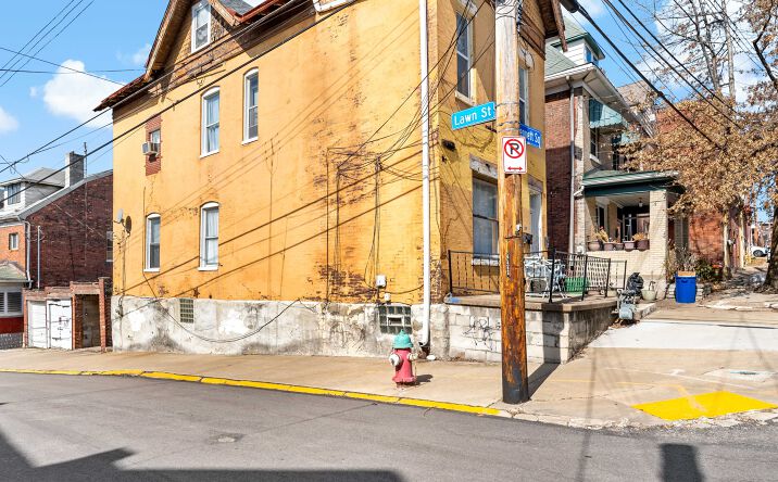 Pictures of Hospitality, Mixed Use, Multifamily, Special Purpose property located at 3101 Kennett Square, Pittsburgh, PA 15213 for sales - image #1