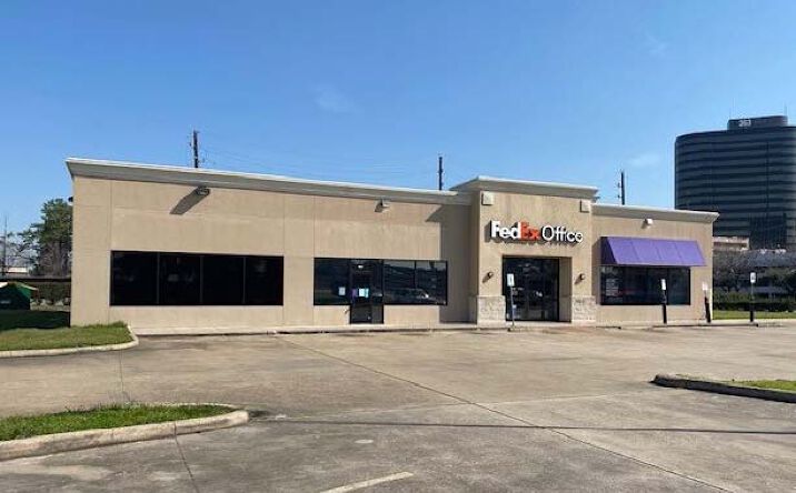 Pictures of Retail, Office property located at 315 N Sam Houston Pkwy E, Houston, TX 77060 for sales - image #1