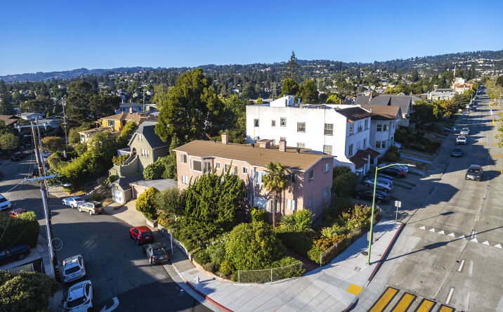 Pictures of Multifamily property located at 3800 Greenwood Ave, Oakland, CA 94602 for sales - image #1