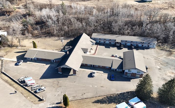 Pictures of Hospitality property located at 726 S Vincent St, Saint Croix Falls, WI 54024 for sales - image #1