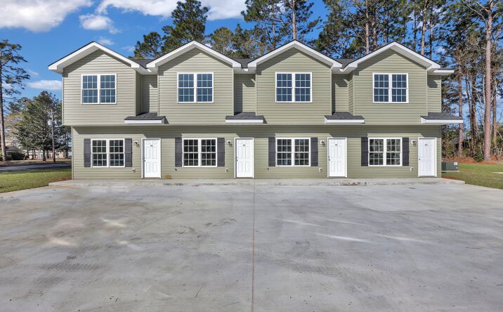 Pictures of Multifamily property located at 93 Briarwood Rd, Statesboro, GA 30458 for sales - image #1