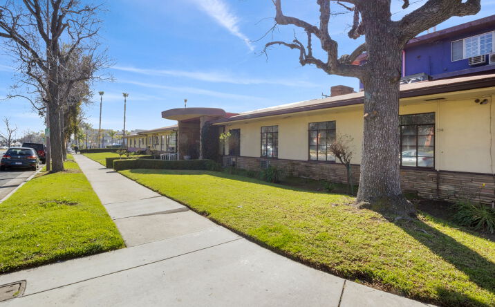 Pictures of Multifamily, Office, Land, Senior Living property located at  for sales - image #1