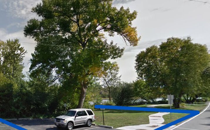 Pictures of Land property located at S Lincoln and Highland Carpenters, Carpentersville, IL 60110 for sales - image #1