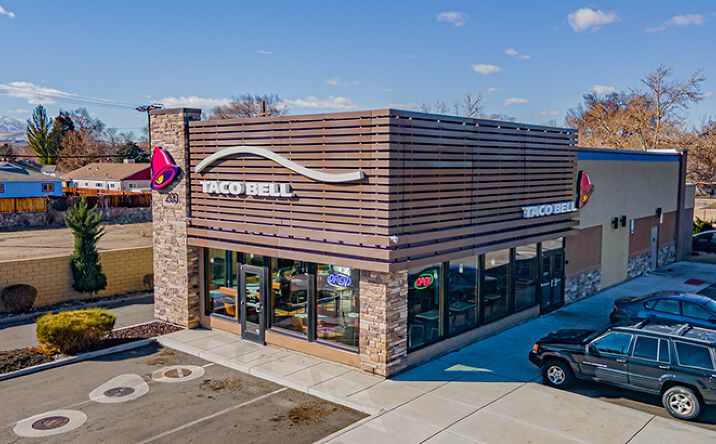 Pictures of Retail property located at 200 E Prater Way, Sparks, NV 89431 for sales - image #1