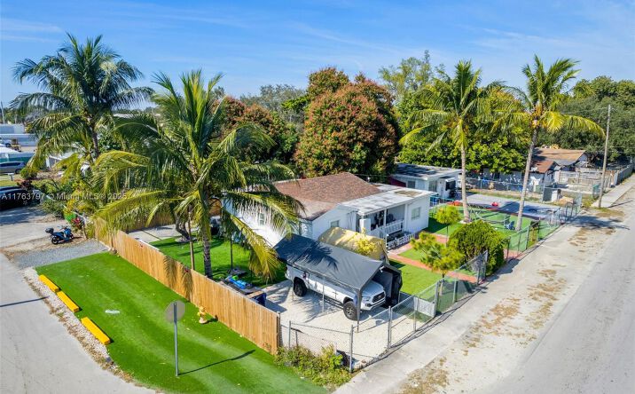 Pictures of Multifamily property located at 9000 NW 25th Ave, Miami, FL 33147 for sales - image #1