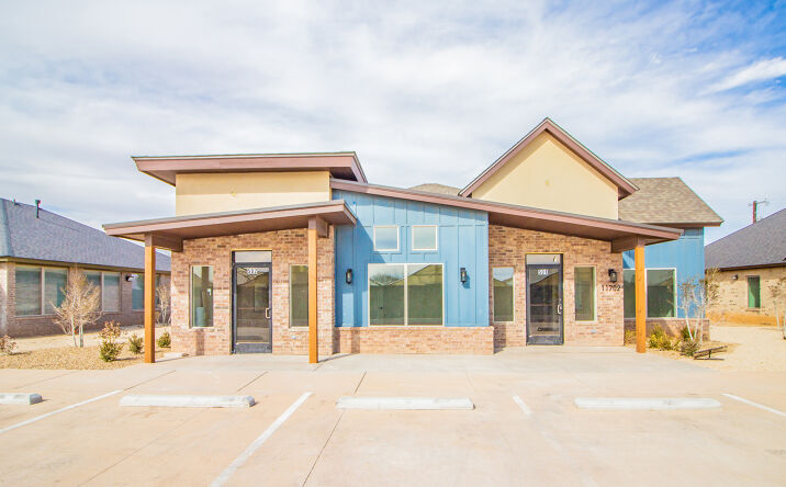 Pictures of Office property located at 11702 Frankford Ave #500 Track E, Lubbock, TX 79424 for sales - image #1