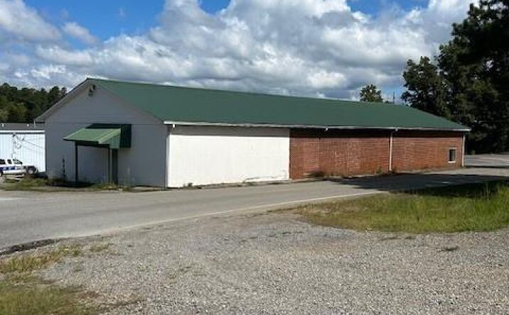 Pictures of Office, Retail property located at 501 N Main Street, Jasper, GA 30143 for sales - image #1