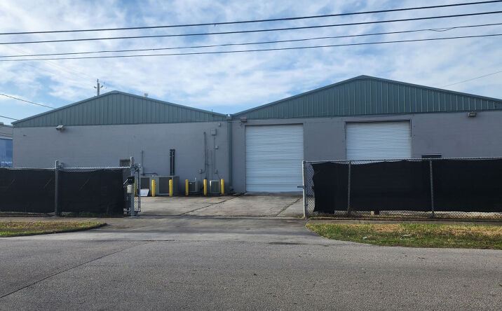 Pictures of Industrial, Office, Retail, Special Purpose property located at 3116 Garrow St, Houston, TX 77003 for sales - image #1