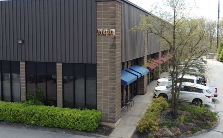 Pictures of Industrial property located at Watterson Ct, Jeffersontown, KY 40299 for sales - image #1