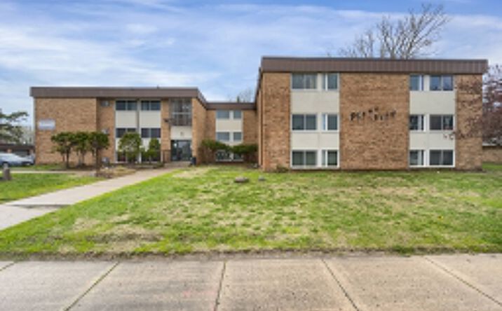 Pictures of Multifamily property located at 7444 Cedar Ave S, Minneapolis, MN 55423 for sales - image #1