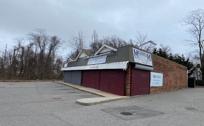 Pictures of Retail, Special Purpose property located at 1472 Sunrise Hwy, Bay Shore, NY 11706 for sales - image #1