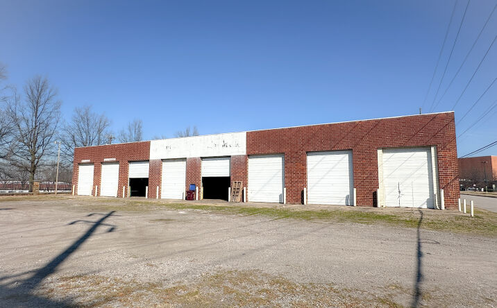 Pictures of Industrial property located at 200 S 7th St, Fort Smith, AR 72901 for sales - image #1