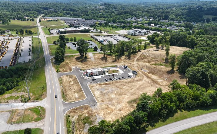 Pictures of Mixed Use, Office, Retail property located at 7119 Strawberry Plains Pike, Knoxville, TN 37914 for sales - image #1