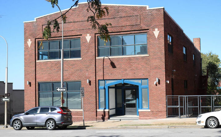 Pictures of Office property located at 400 Admiral Blvd, Kansas City, MO 64106 for sales - image #1