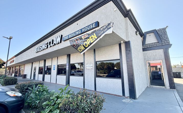 Pictures of Business for Sale property located at 12140 Beach Blvd, Stanton, CA 90680 for sales - image #1