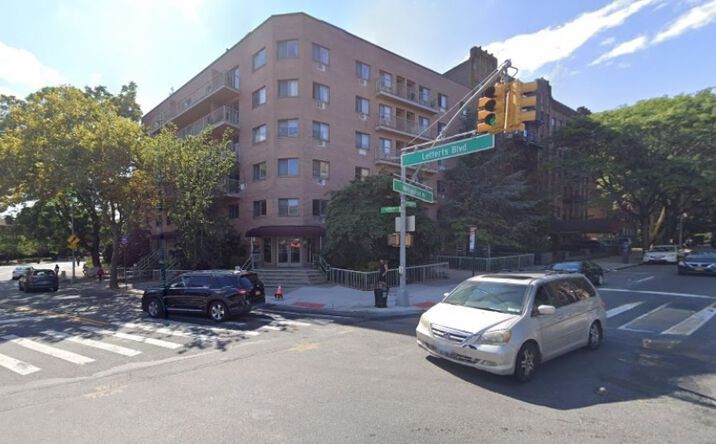Pictures of Mixed Use, Office, Retail property located at 118-82 Metropolitan Ave, Kew Gardens, NY 11415 for sales - image #1