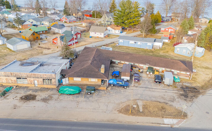 Pictures of Special Purpose property located at 6698 W Houghton Lake Drive, Houghton Lake, MI 48629 for sales - image #1