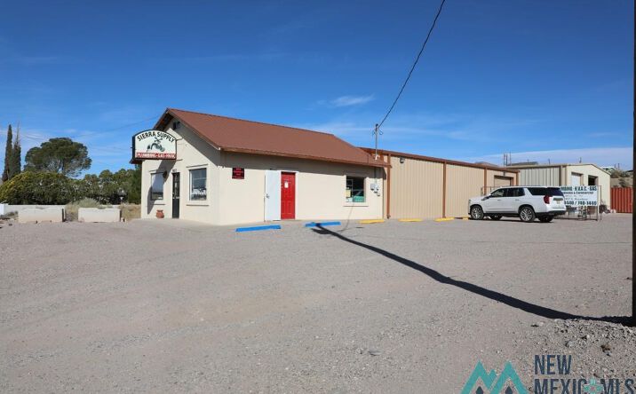 Pictures of Mixed Use, Retail property located at 1907 S Broadway, Truth Or Consequences, NM 87901 for sales - image #1
