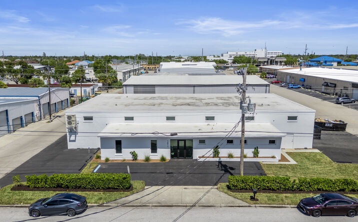 Pictures of Industrial, Office property located at 1411 SE 10th St, Cape Coral, FL 33990 for sales - image #1