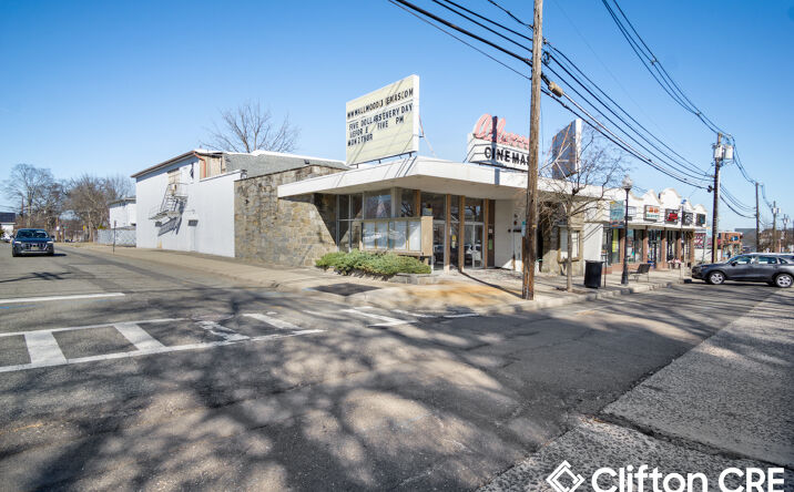 Pictures of Retail property located at 84 Market St, Clifton, NJ 07012 for sales - image #1